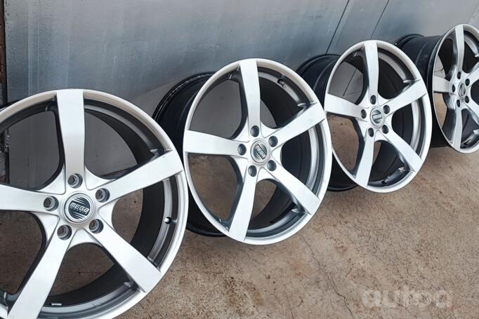 Mega wheels, valuveljed