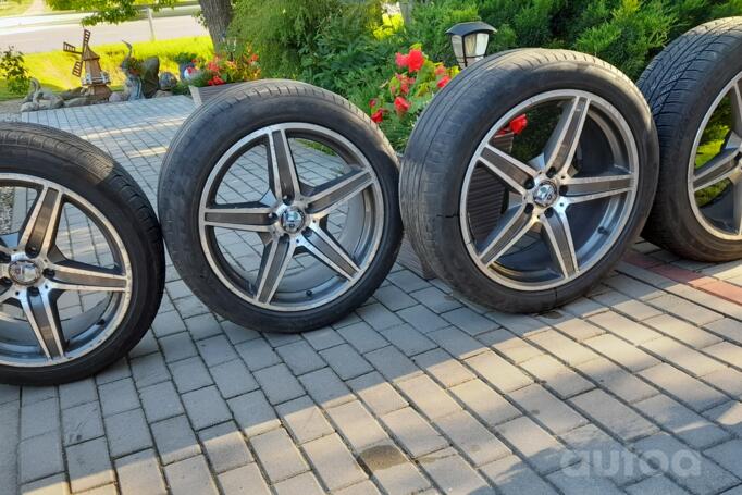 Mercedes Benz, valuveljed