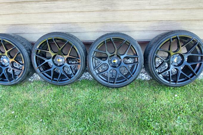 Made in Taivan, valuveljed