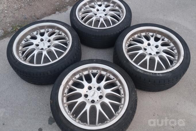 Inter Action, valuveljed