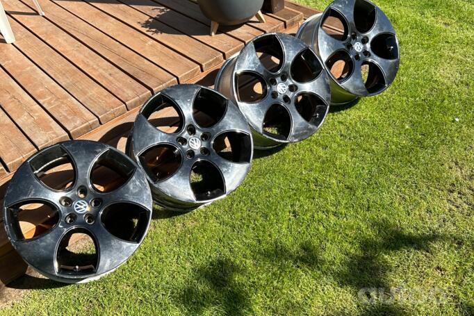 Volkswafe, valuveljed