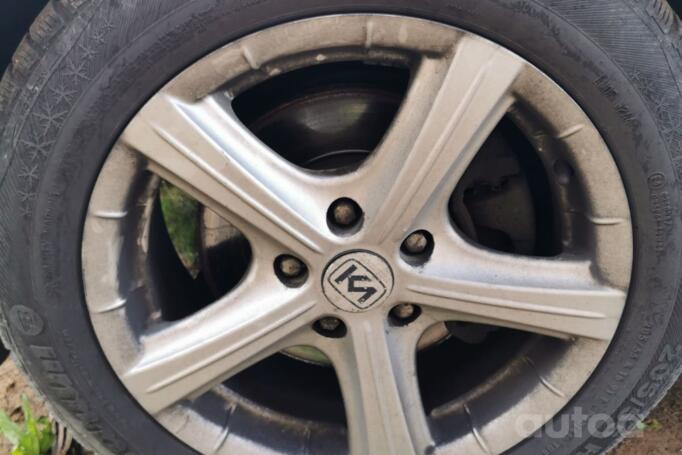 Mercedes, valuveljed