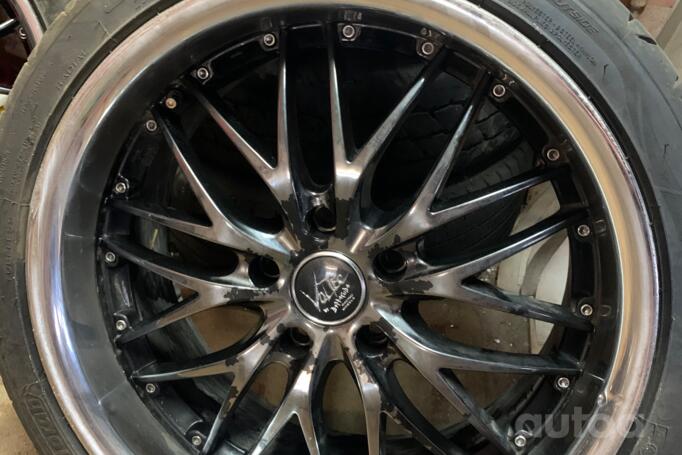 Barracuda, valuveljed