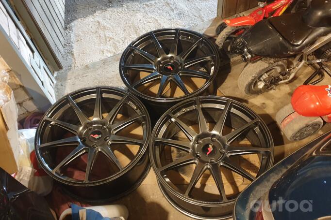 Japan Racing JR11, valuveljed