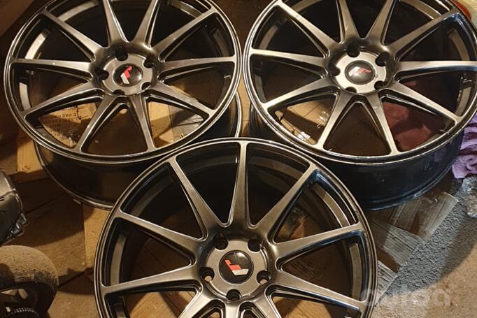 Japan Racing JR11, valuveljed