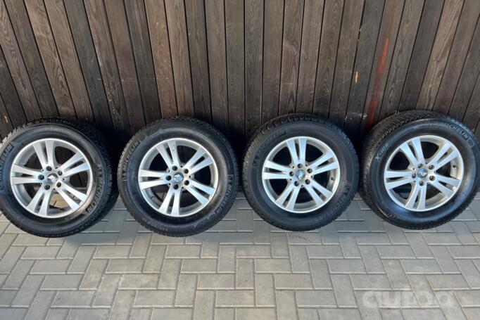 Ford Kuga, valuveljed