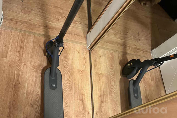 Xiomi Mi Electric Scooter 3