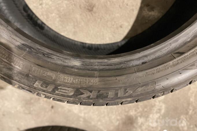 Falken