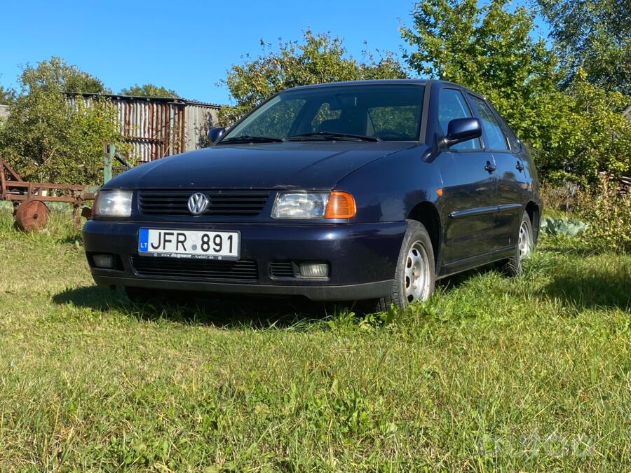 Volkswagen Polo 3 generation Classic Sedan