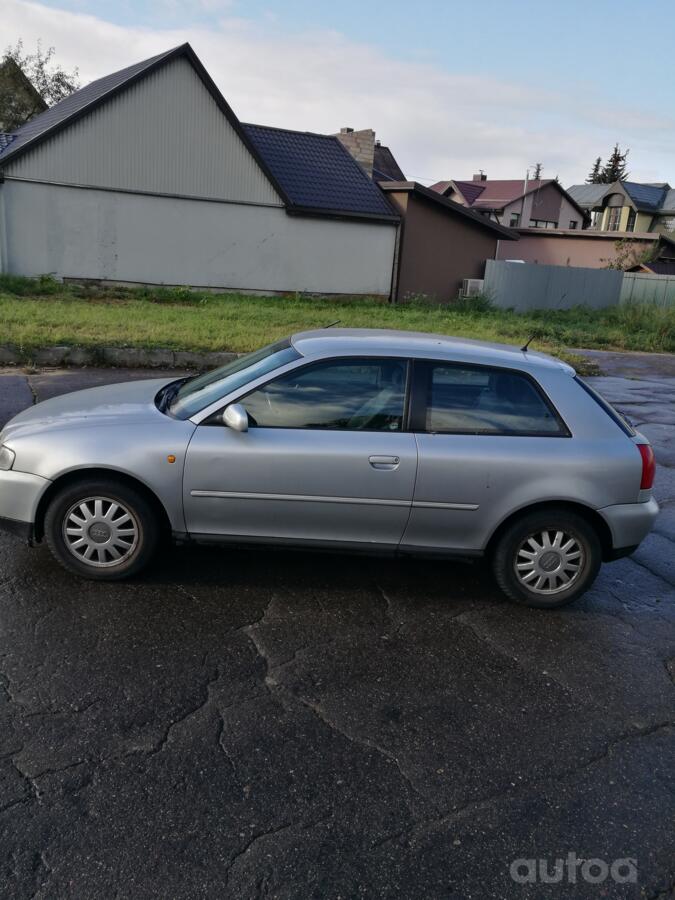 Audi A3 8L [restyling] Hatchback
