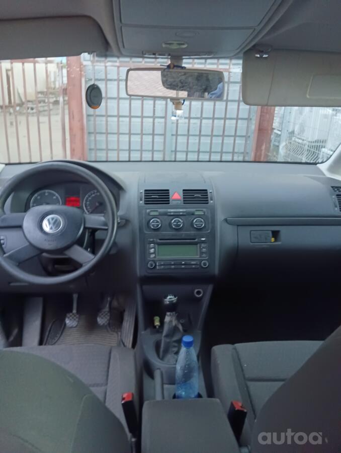 Volkswagen Touran 1 generation Minivan