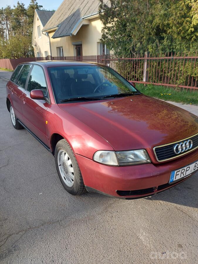 Audi A4 B5 [restyling] Avant wagon 5-doors