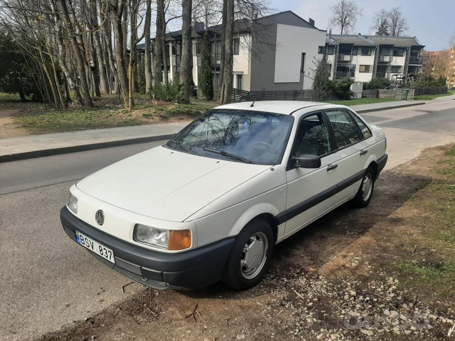 Volkswagen Passat B3 Sedan