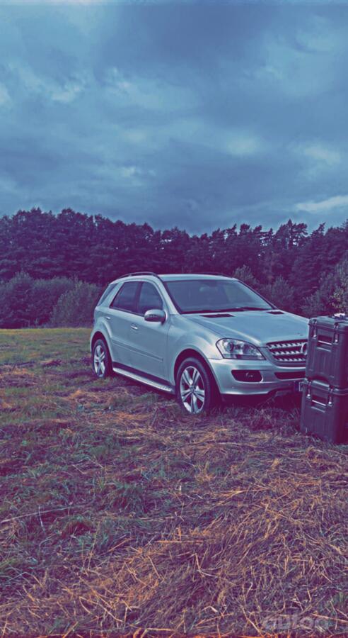 Mercedes-Benz M-Class W164 Crossover 5-doors