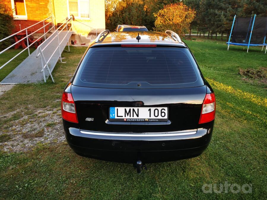 Audi A4 B6 Avant wagon 5-doors