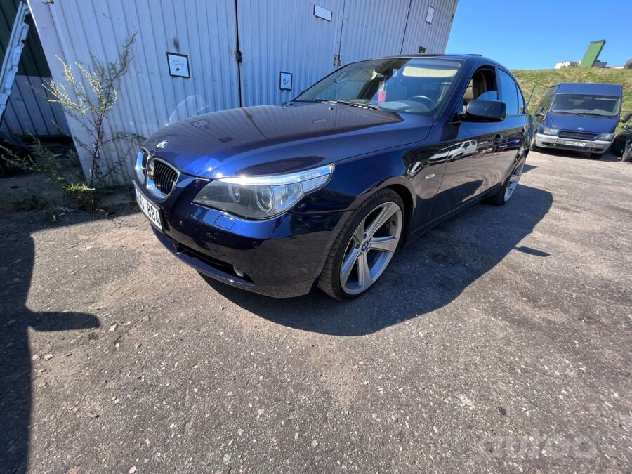 BMW 5 Series E60/E61 Sedan