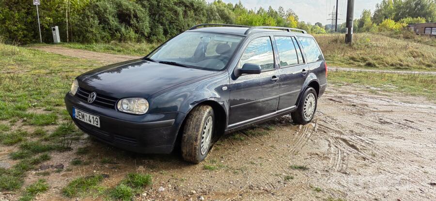 Volkswagen Golf 4 generation wagon