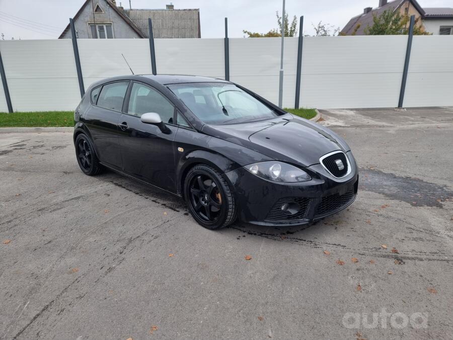 SEAT Leon 2 generation Hatchback 5-doors