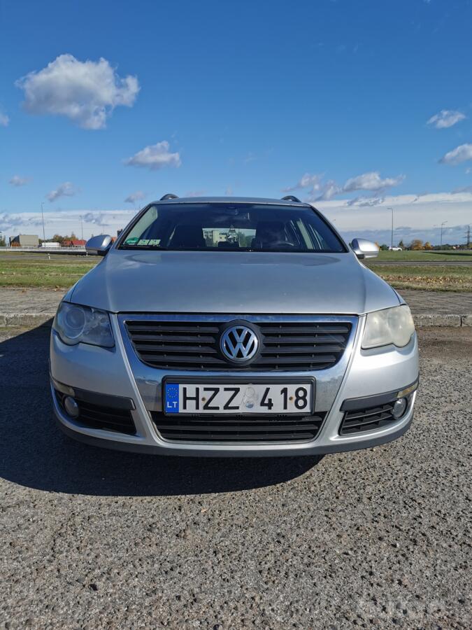 Volkswagen Passat B6 wagon 5-doors