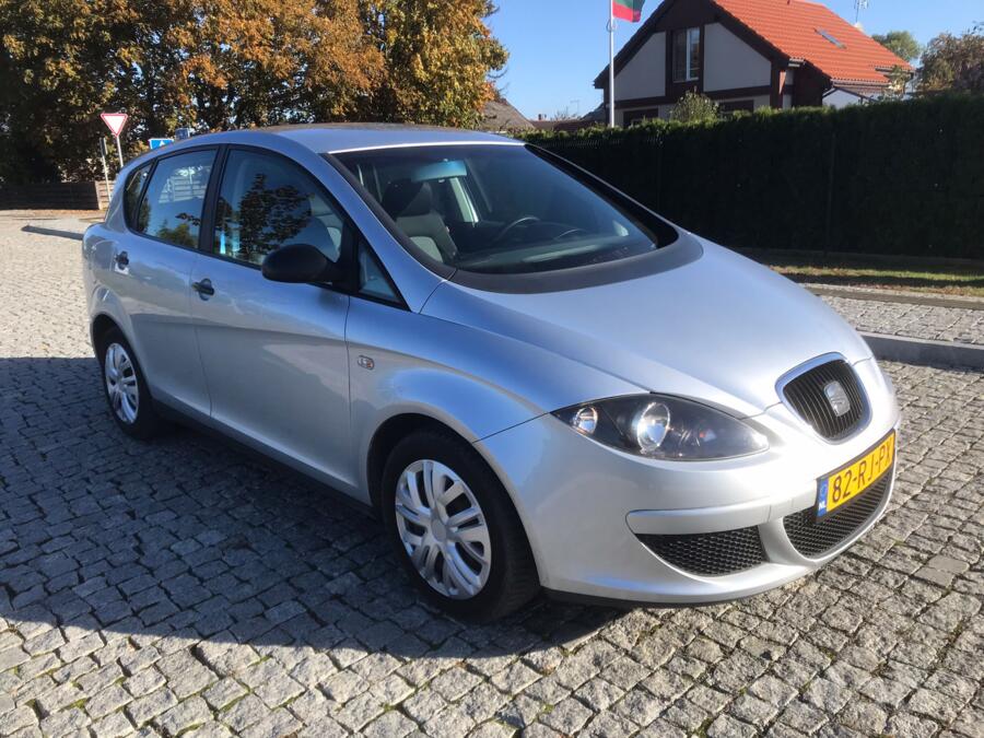 SEAT Toledo 3 generation Hatchback