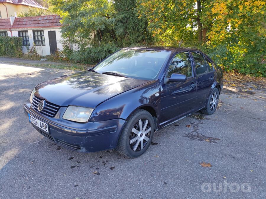 Volkswagen Bora 1 generation Sedan