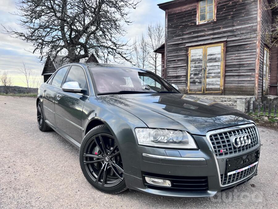 Audi S8 D3 Sedan