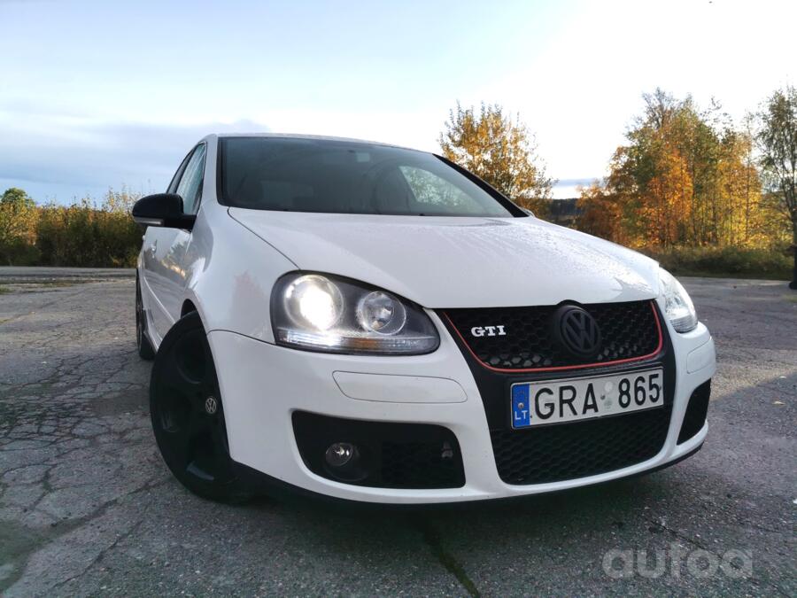 Volkswagen Golf GTI 5 generation