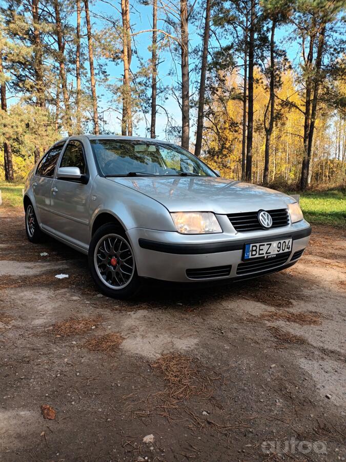Volkswagen Jetta 4 generation Sedan