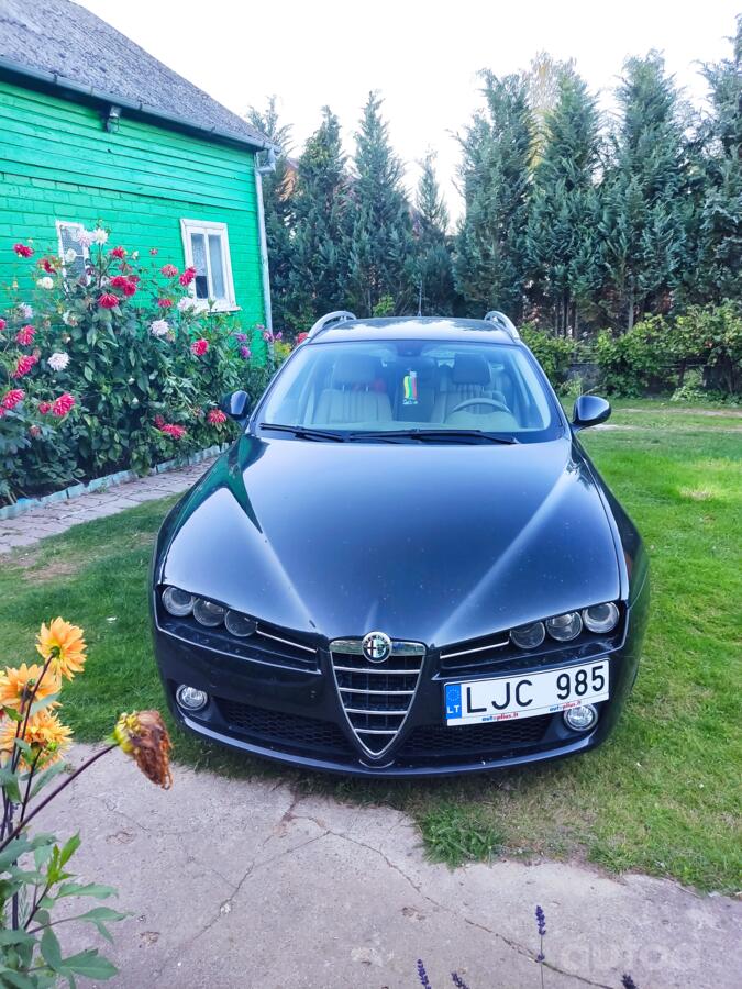 Alfa Romeo 159 1 generation Sportwagon wagon
