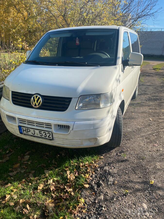 Volkswagen Transporter T5 Minivan 4-doors