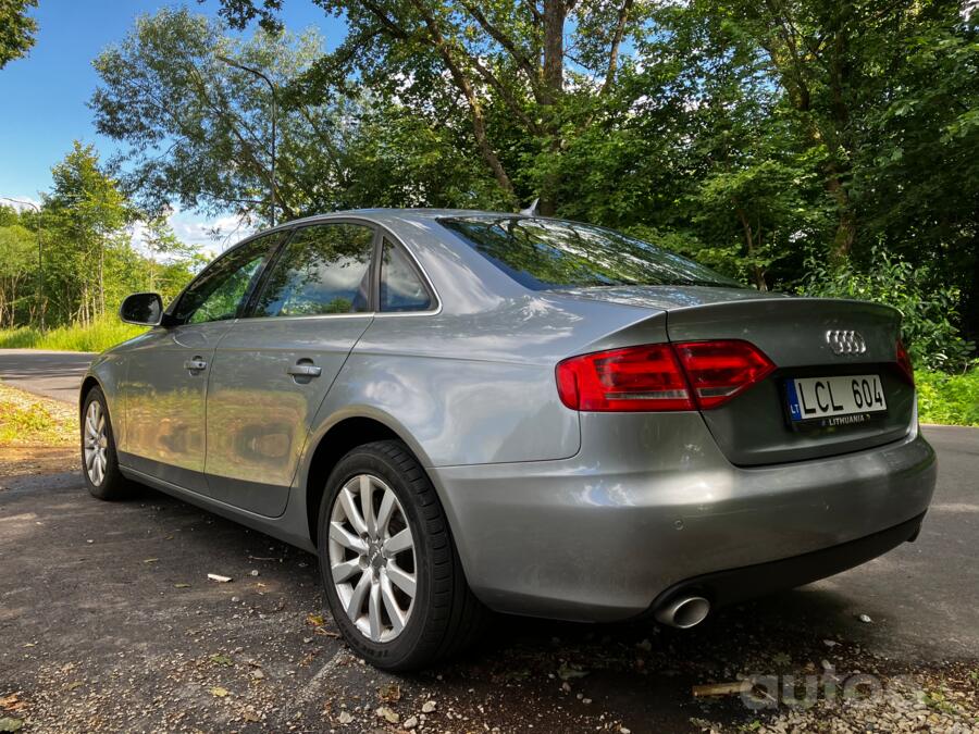 Audi A4 B8/8K Sedan 4-doors