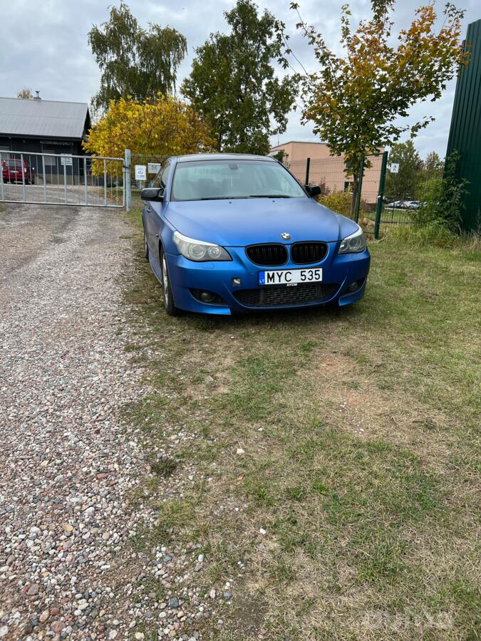 BMW 5 Series E60/E61 Sedan