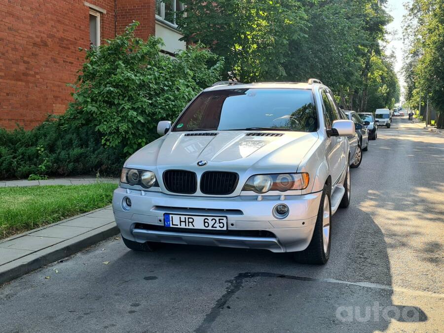 BMW X5 E53 Crossover