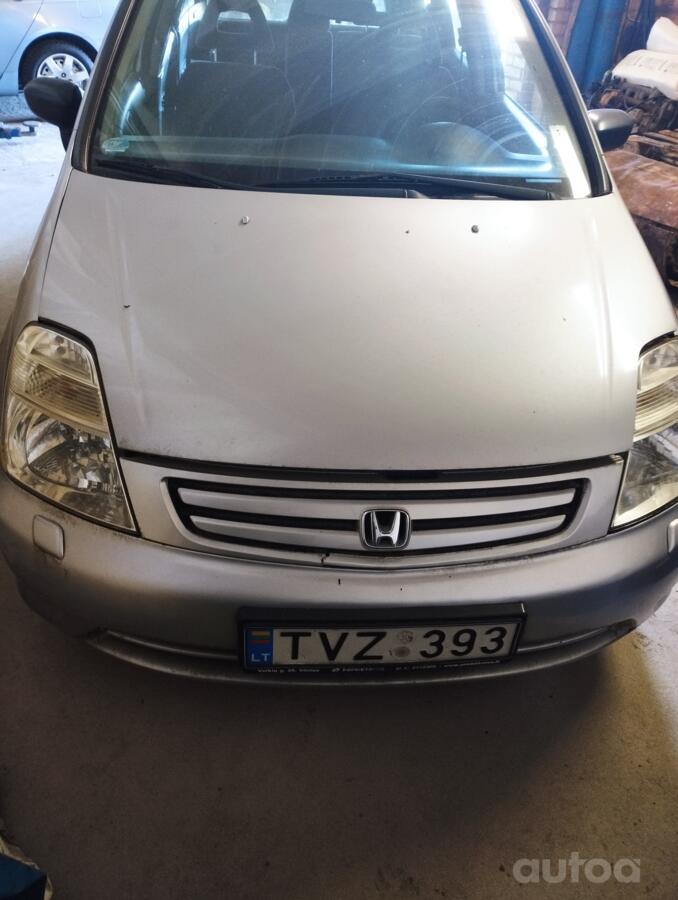 Honda Stream 1 generation Minivan