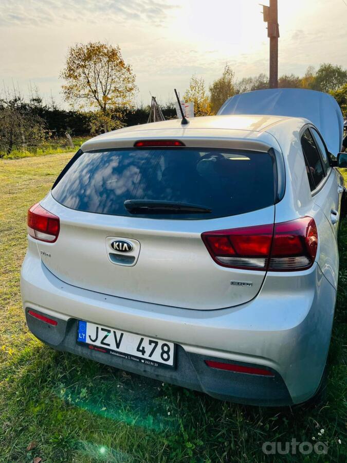 Kia Rio 4 generation Hatchback 5-doors