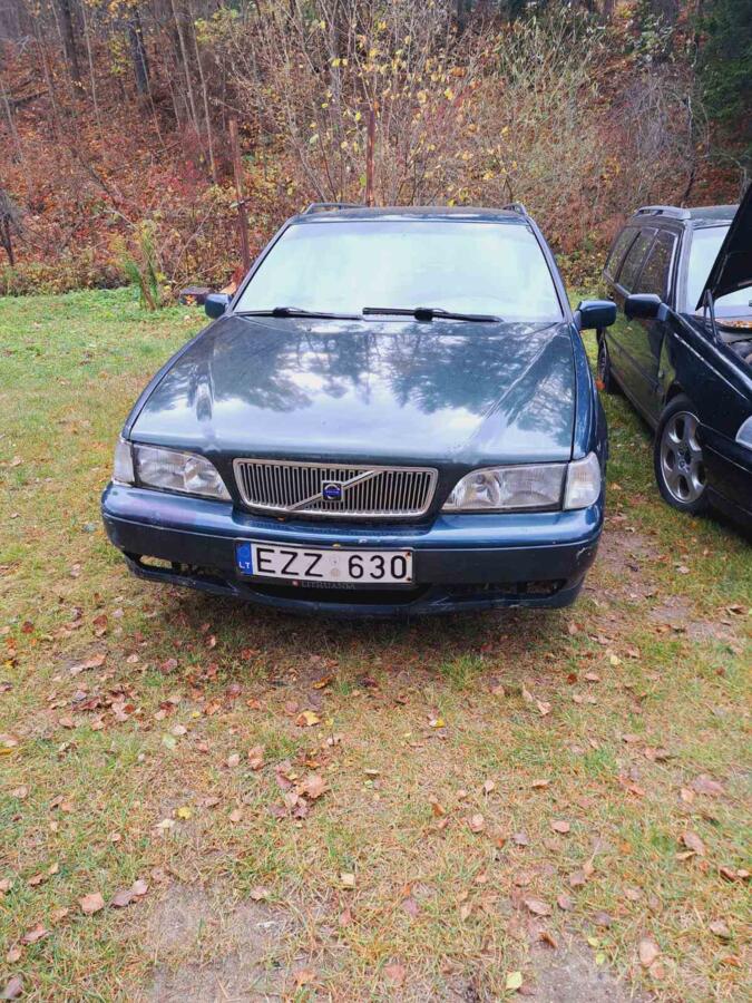Volvo V70 1 generation wagon