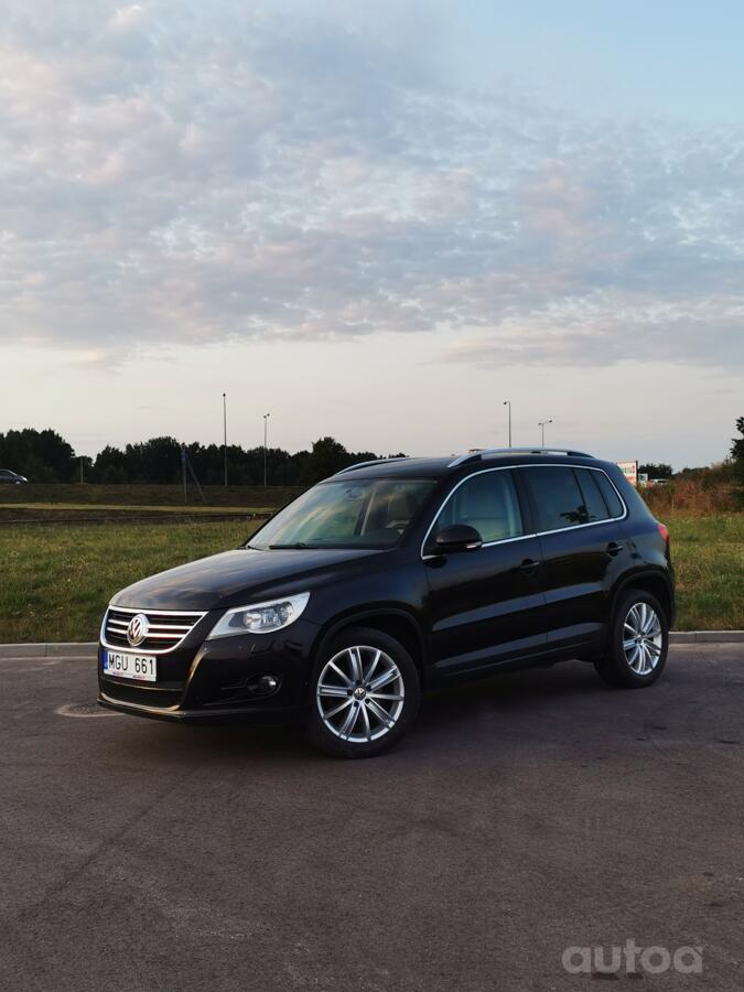Volkswagen Tiguan 1 generation Crossover