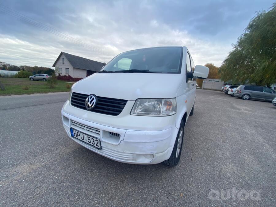 Volkswagen Transporter T5 Minivan 4-doors