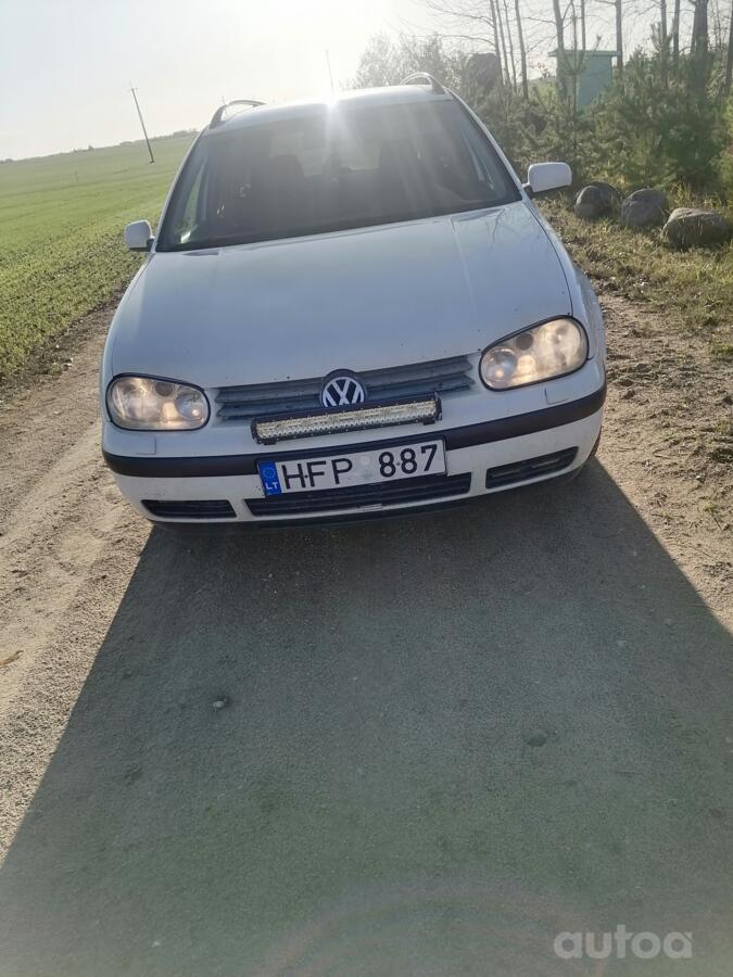 Volkswagen Golf 4 generation wagon