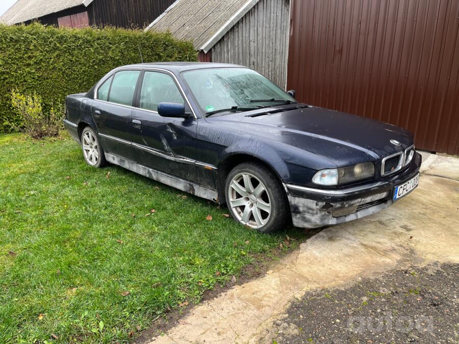 BMW 7 Series E38 Sedan