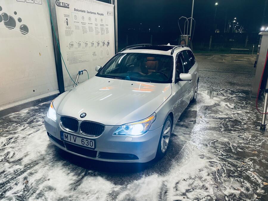 BMW 5 Series E60/E61 Touring wagon