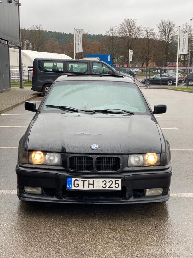 BMW 3 Series E36 Sedan