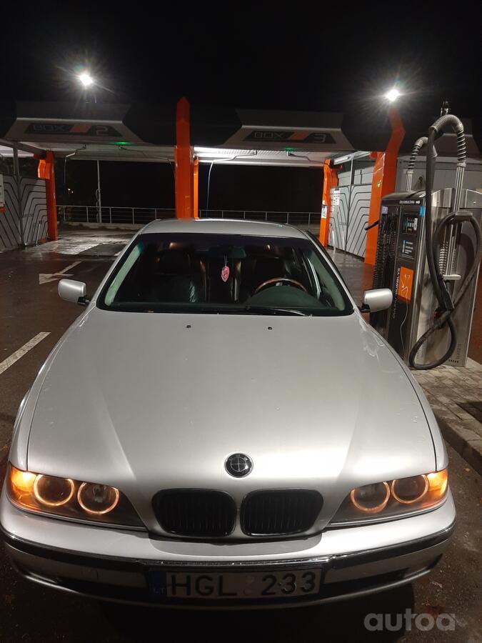 BMW 5 Series E39 Sedan 4-doors