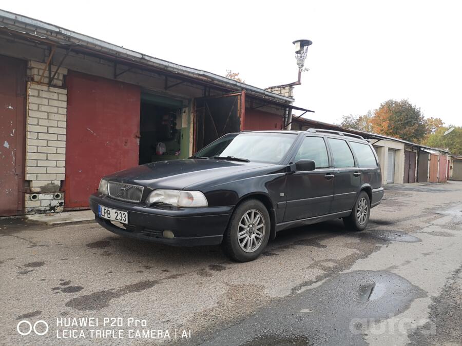 Volvo V70 1 generation wagon