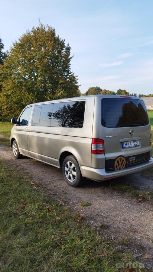 Volkswagen Caravelle T5 Minivan