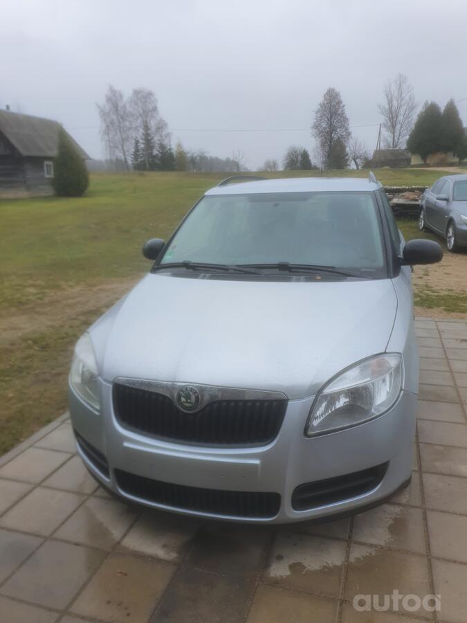 Skoda Fabia 2 generation [restyling]