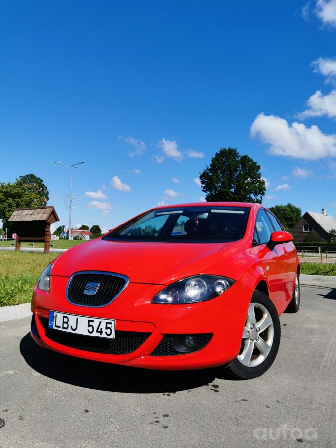 SEAT Leon 2 generation Hatchback 5-doors