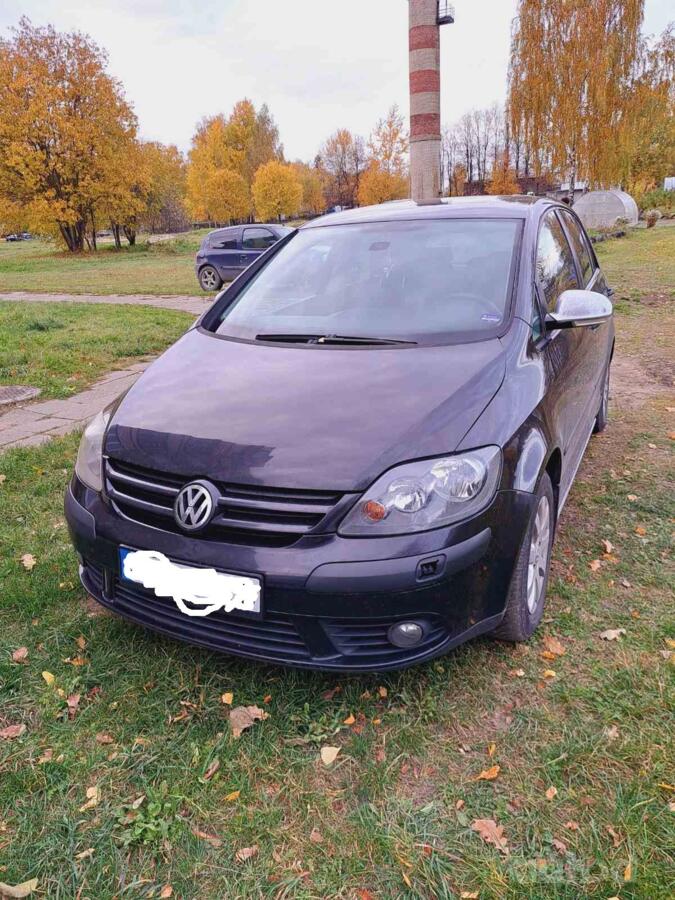 Volkswagen Golf Plus 1 generation