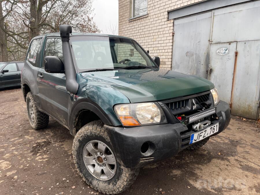 Mitsubishi Pajero 3 generation [restyling] SUV 3-doors