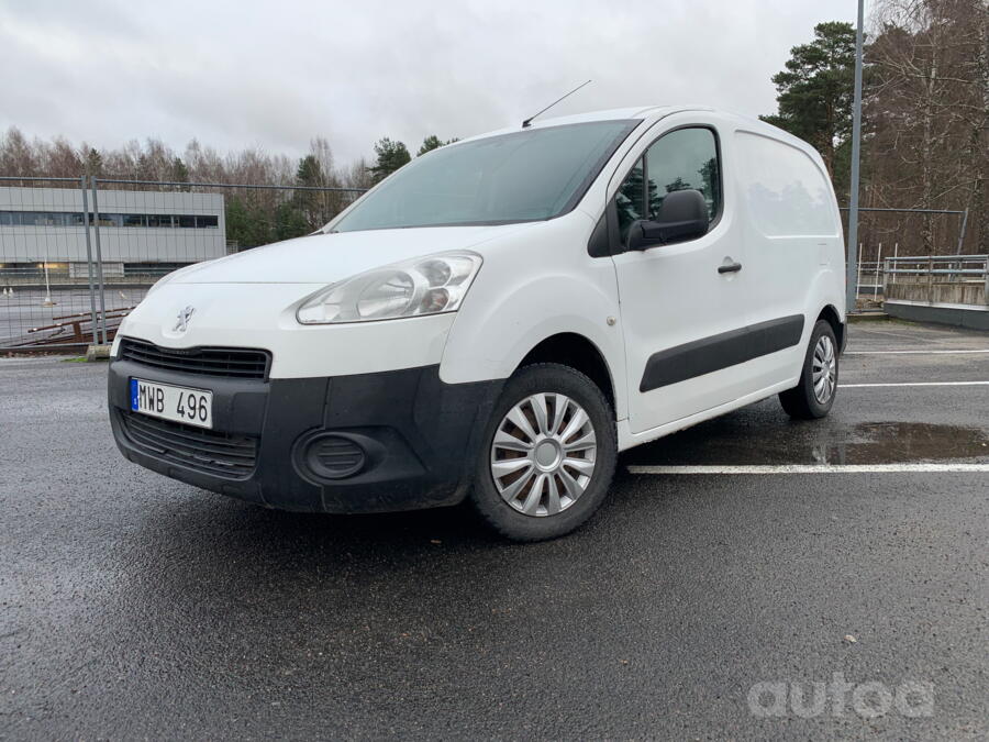 Peugeot Partner 2 generation Tepee minivan